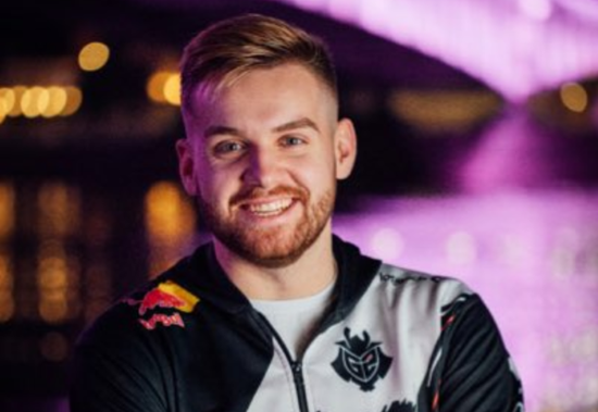 开发者已宣布在 CS2 的第二季结束日期；